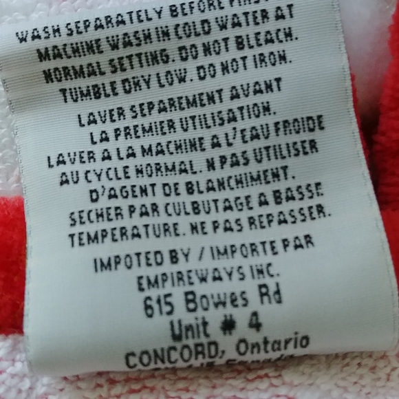 NWOT Beach Towel, 100% Cotton, Length 58 inches, wide 29 1/2 inches - Picture 7 of 7